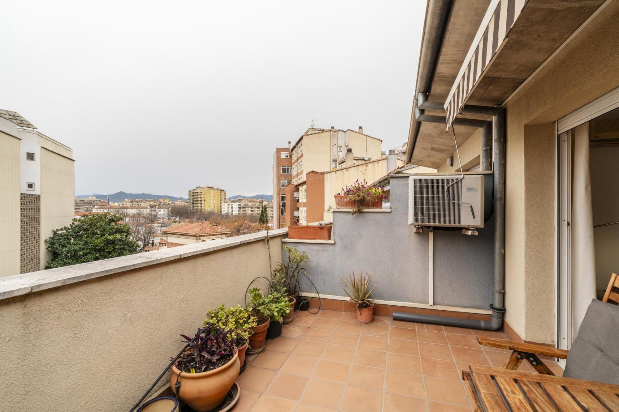 Apartamento Con Dos Grandes Terrazas En Жирона Экстерьер фото